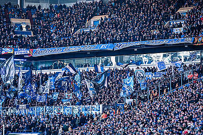 KSC-Fanblock in der VELTINS-Arena