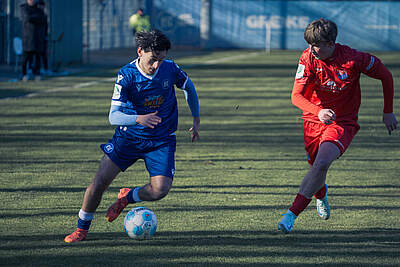 U19-Spieler Bassem El-Dor im Dribbling