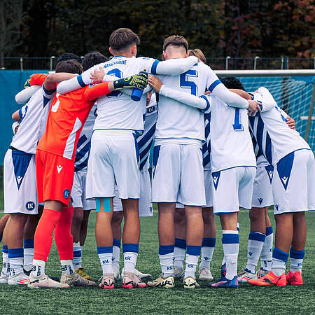 Die U16 im Spielerkreis