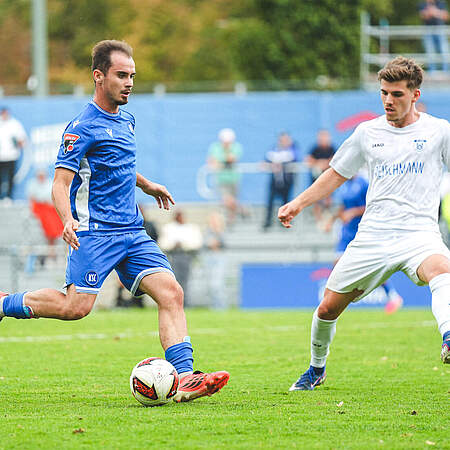Vasco Walz spielt Pass