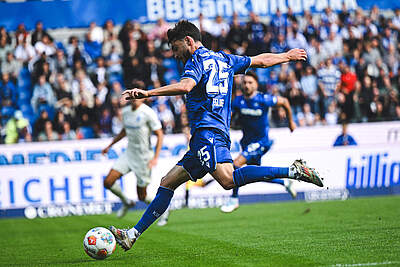 Lilian Egloff am Ball.