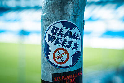 Sticker von Blau-Weiss statt Braun