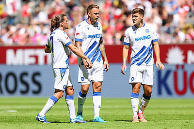 Sebastian Jung mit Marcel Franke und Marcel Beifus