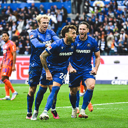 Fabian Schleusener beim Jubeln