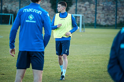 Daniel Sekulic beim KSC-Training