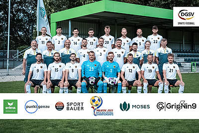 Mannschaftsfoto der deutschen Gehörlosen-Nationalmannschaft.
