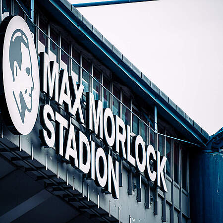 Schriftzug "Max Morlock Stadion"
